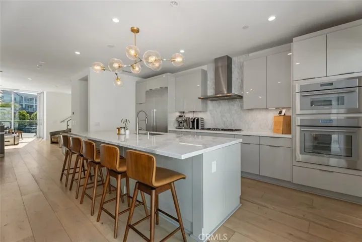 3306 Via Oporto, Newport Beach, California 92663