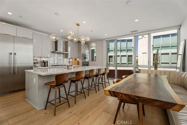3306 Via Oporto, Newport Beach, California 92663