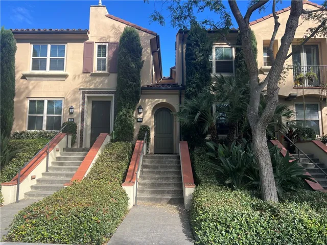 Attractive front elevation