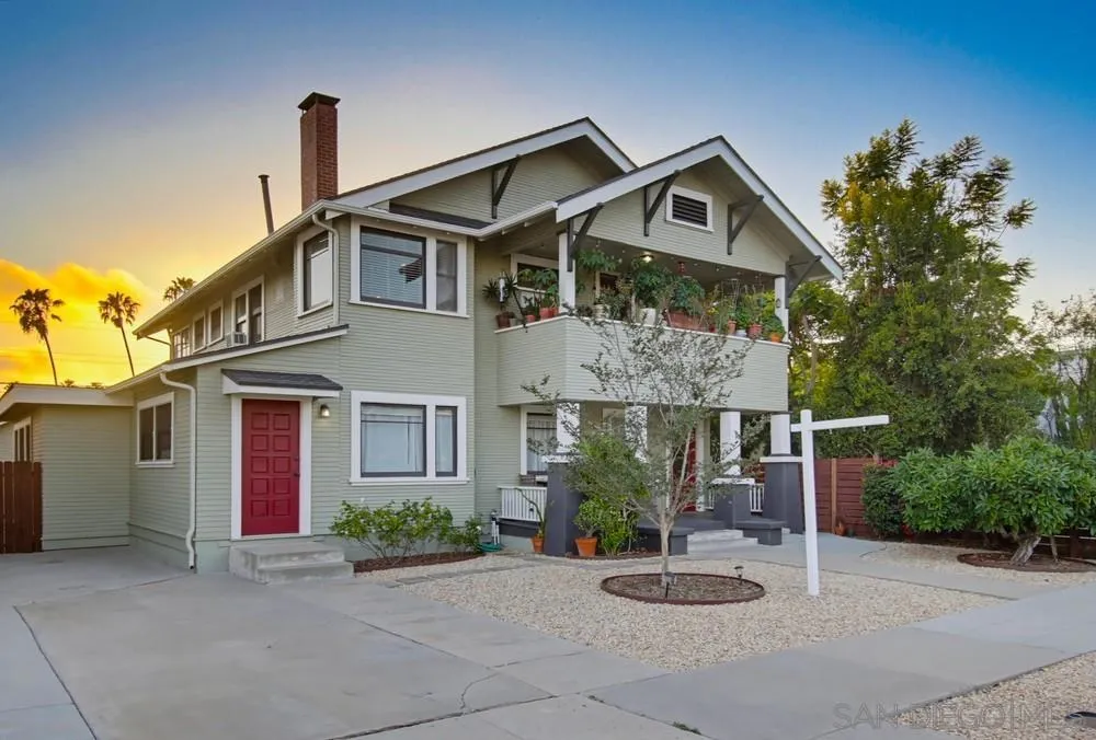 4454 4460 Campus Ave