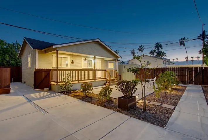 4454 4460 Campus Ave, San Diego, California 92116