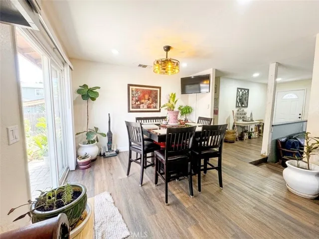 7245 Lyons, Hesperia, California 92345