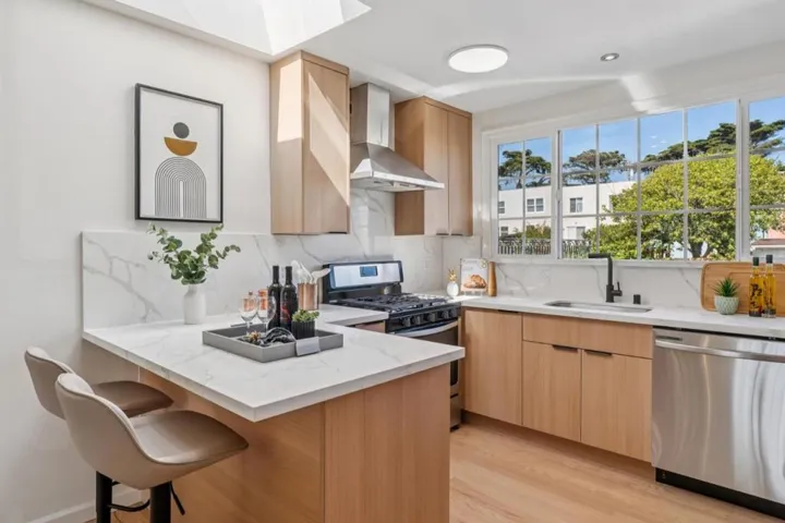 2774 38th Avenue, San Francisco, California 94116