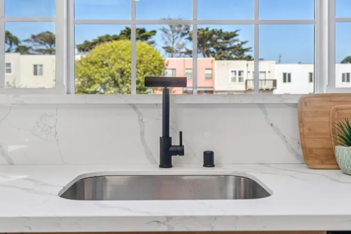 2774 38th Avenue, San Francisco, California 94116