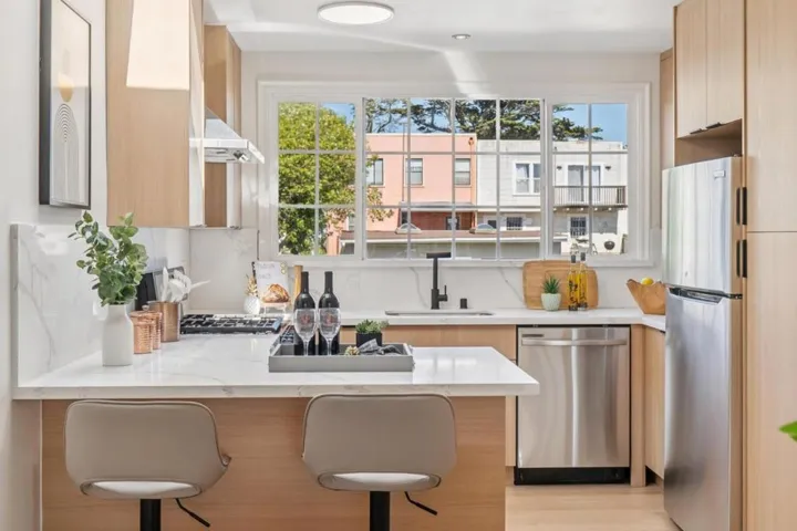 2774 38th Avenue, San Francisco, California 94116