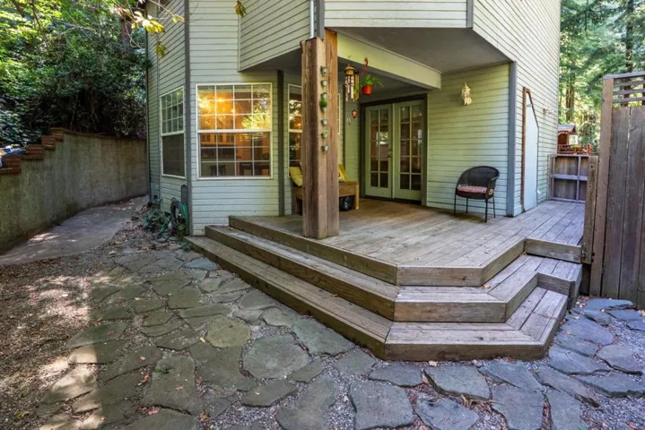 110 Azalea Way, Ben Lomond, California 95005