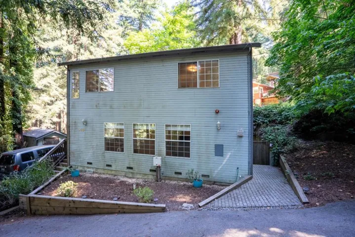 110 Azalea Way, Ben Lomond, California 95005