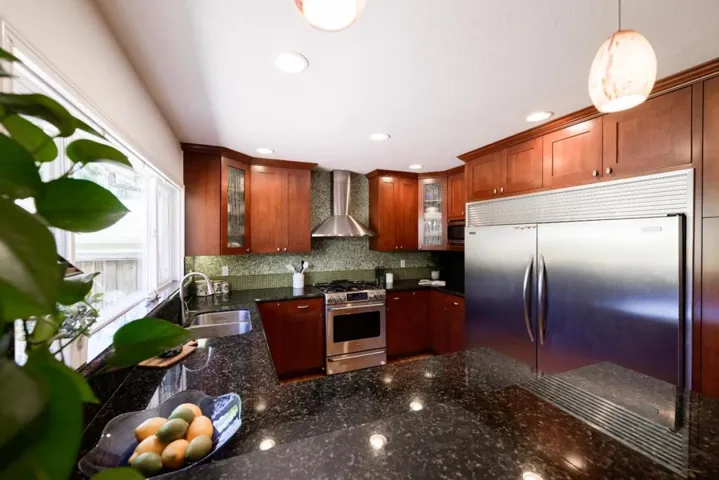 240 Bobs Lane, Scotts Valley, California 95066