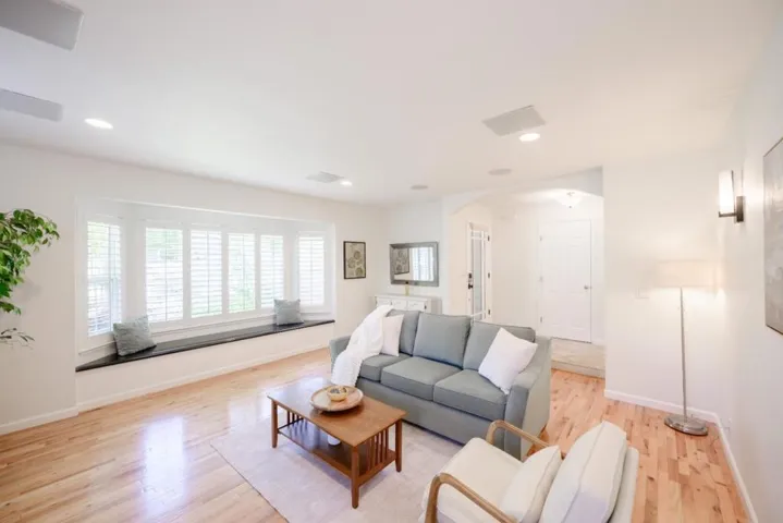240 Bobs Lane, Scotts Valley, California 95066