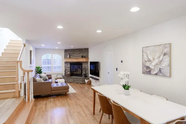 240 Bobs Lane, Scotts Valley, California 95066
