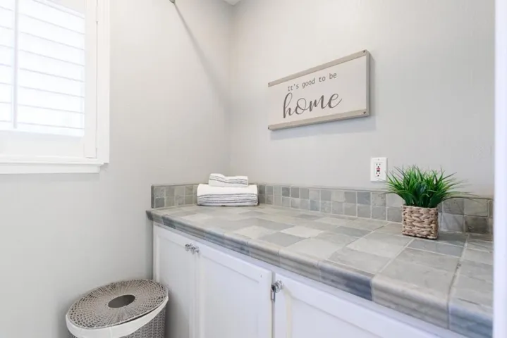 240 Bobs Lane, Scotts Valley, California 95066