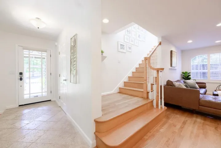 240 Bobs Lane, Scotts Valley, California 95066