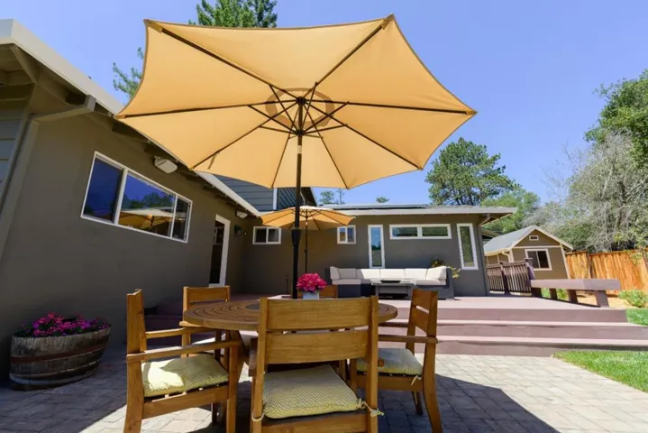 240 Bobs Lane, Scotts Valley, California 95066