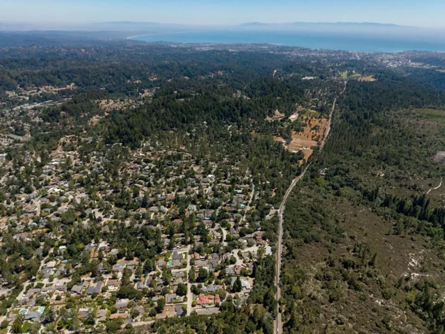 240 Bobs Lane, Scotts Valley, California 95066