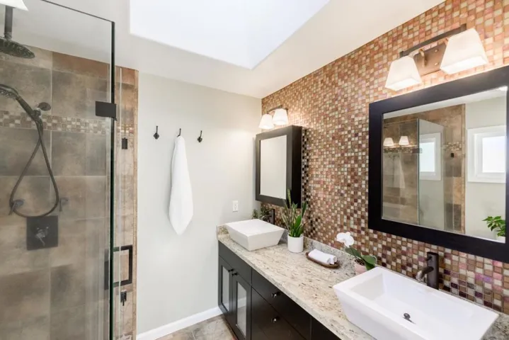 240 Bobs Lane, Scotts Valley, California 95066