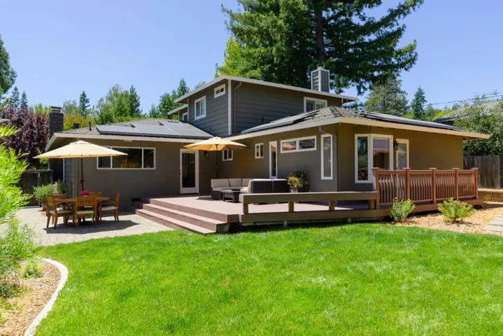 240 Bobs Lane, Scotts Valley, California 95066