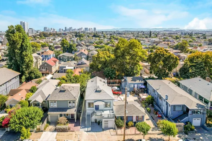 767 47th Street, Oakland, California 94609
