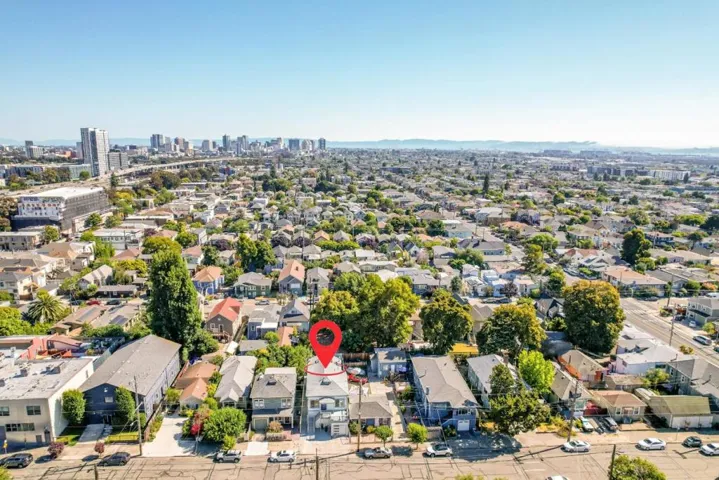 767 47th Street, Oakland, California 94609