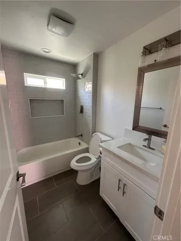 7312 Walnut, Paramount, California 90723