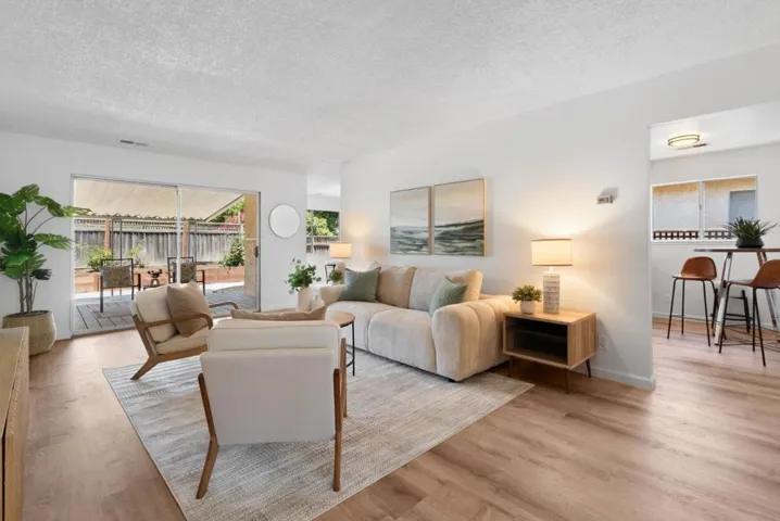 829 Almond Drive, Watsonville, California 95076