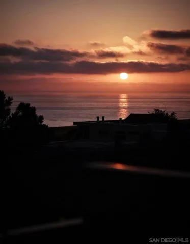 12927 Via Grimaldi, Del Mar, California 92014