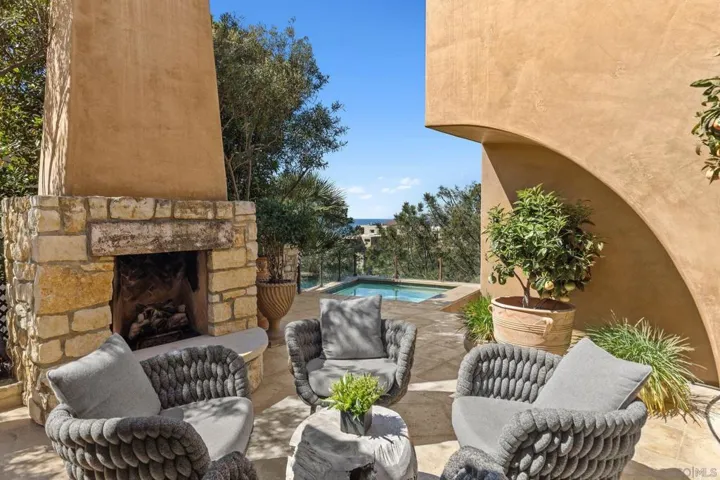 12927 Via Grimaldi, Del Mar, California 92014