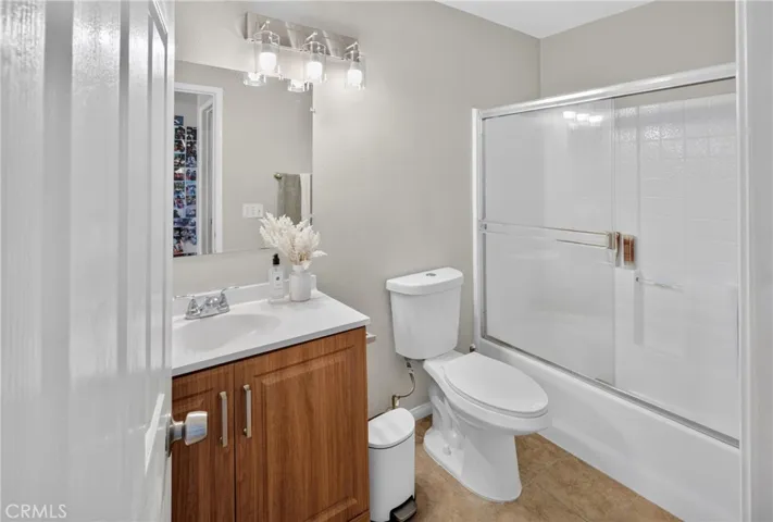 13036 Avenida Pescador, Riverside, California 92503