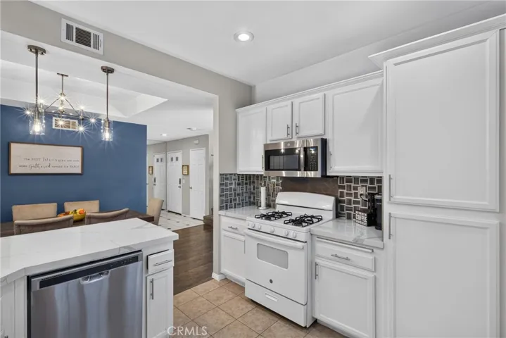 13036 Avenida Pescador, Riverside, California 92503