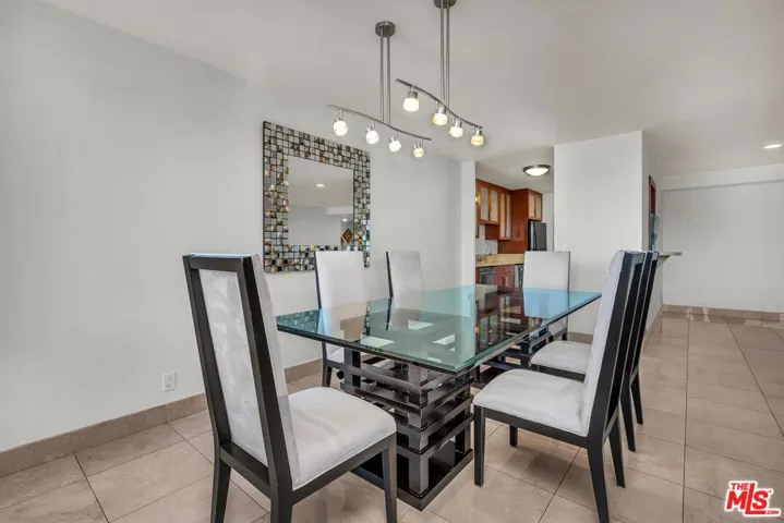 865 Comstock Avenue 4c, Los Angeles, California 90024