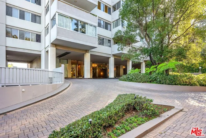 865 Comstock Avenue 4c, Los Angeles, California 90024
