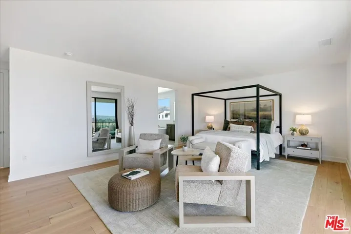 22810 Seaqua Circle, Chatsworth, California 91311