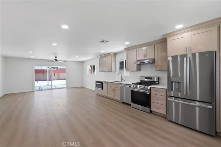 13871 Ward, Garden Grove, California 92843
