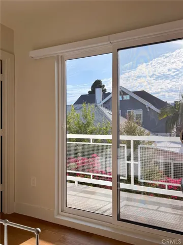 1575 W 35th, Los Angeles, California 90018