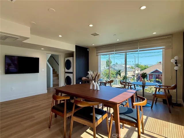 1575 W 35th, Los Angeles, California 90018