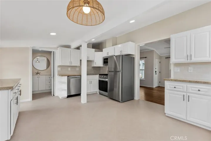 31726 Virginia Way, Laguna Beach, California 92651