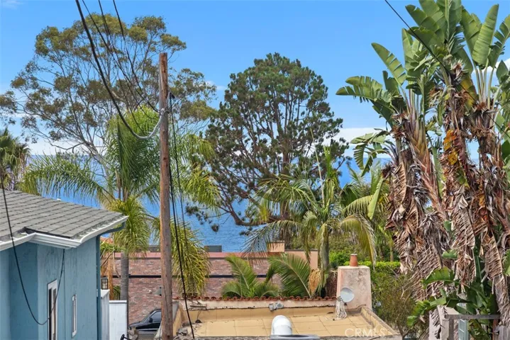 OCEAN VIEW FROM LIVING AREA