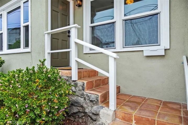 31726 Virginia Way, Laguna Beach, California 92651