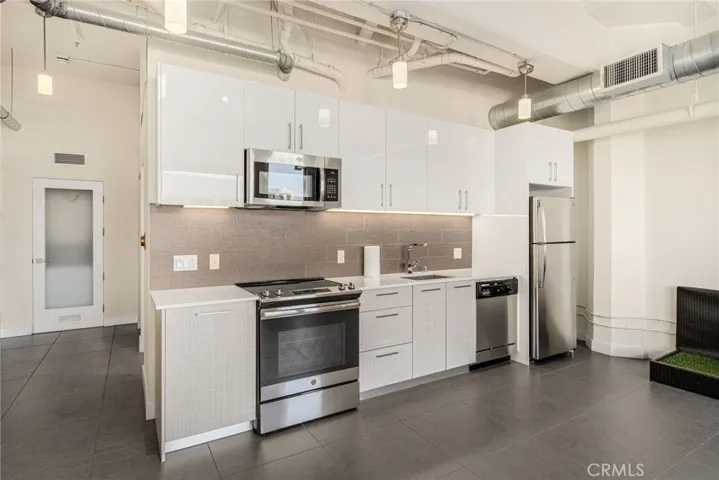 939 S Broadway #1001, Los Angeles, California 90015
