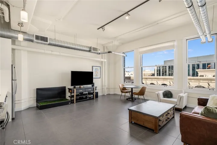 939 S Broadway #1001, Los Angeles, California 90015