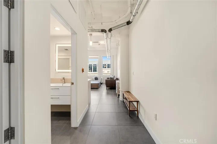 939 S Broadway #1001, Los Angeles, California 90015
