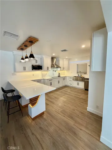 20457 Eccles, Los Angeles, California 91306