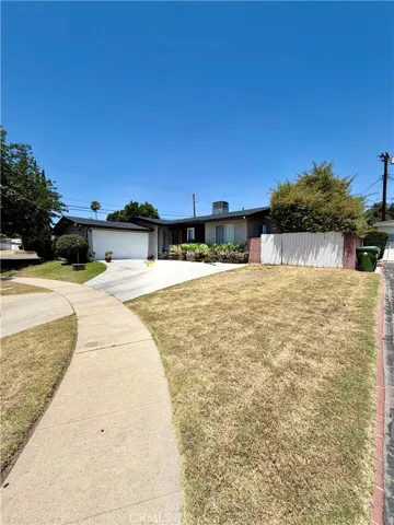 20457 Eccles, Los Angeles, California 91306