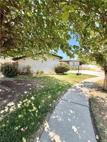 20457 Eccles, Los Angeles, California 91306