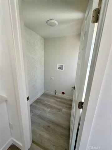 20457 Eccles, Los Angeles, California 91306