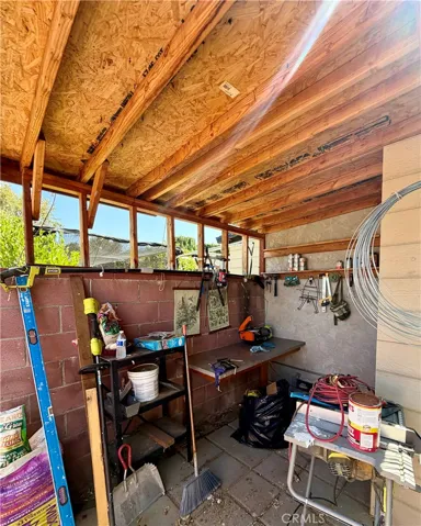 20457 Eccles, Los Angeles, California 91306