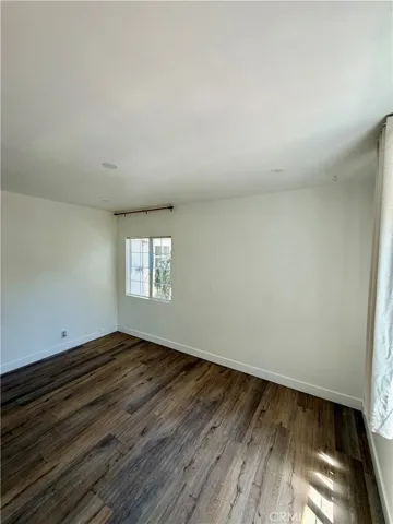 20457 Eccles, Los Angeles, California 91306