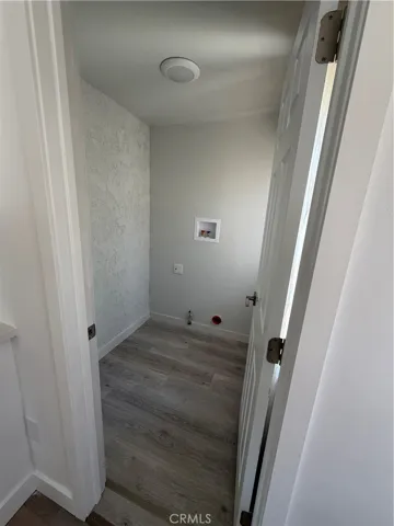 20457 Eccles, Los Angeles, California 91306