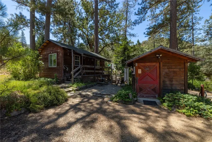 45871 Sutton Drive, Oakhurst, California 93644