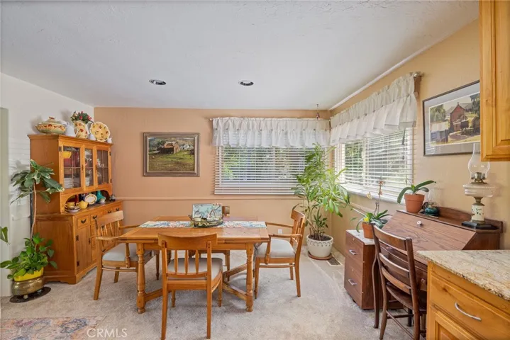 45871 Sutton Drive, Oakhurst, California 93644