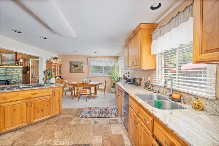 45871 Sutton Drive, Oakhurst, California 93644